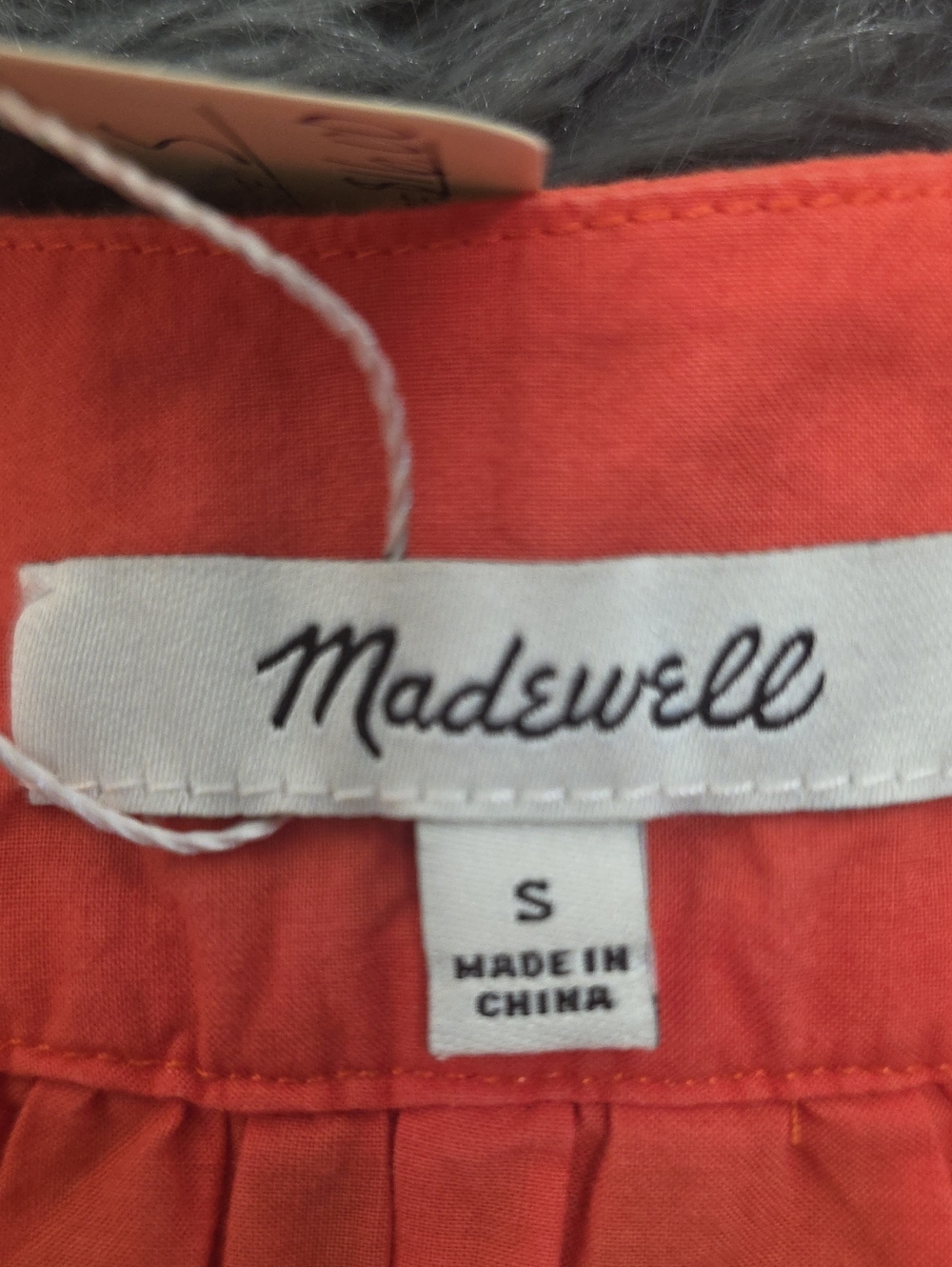 Madewell -Coral Eyelet Short Sleeve Top. Size S - Picture 2 of 7